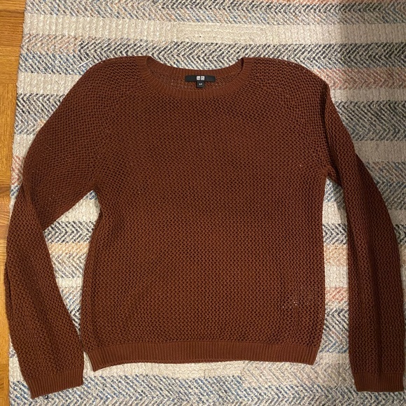 Uniqlo Women’s 3D Knit Mesh Long Sleeve Crew Neck Sweater - Picture 2 of 6